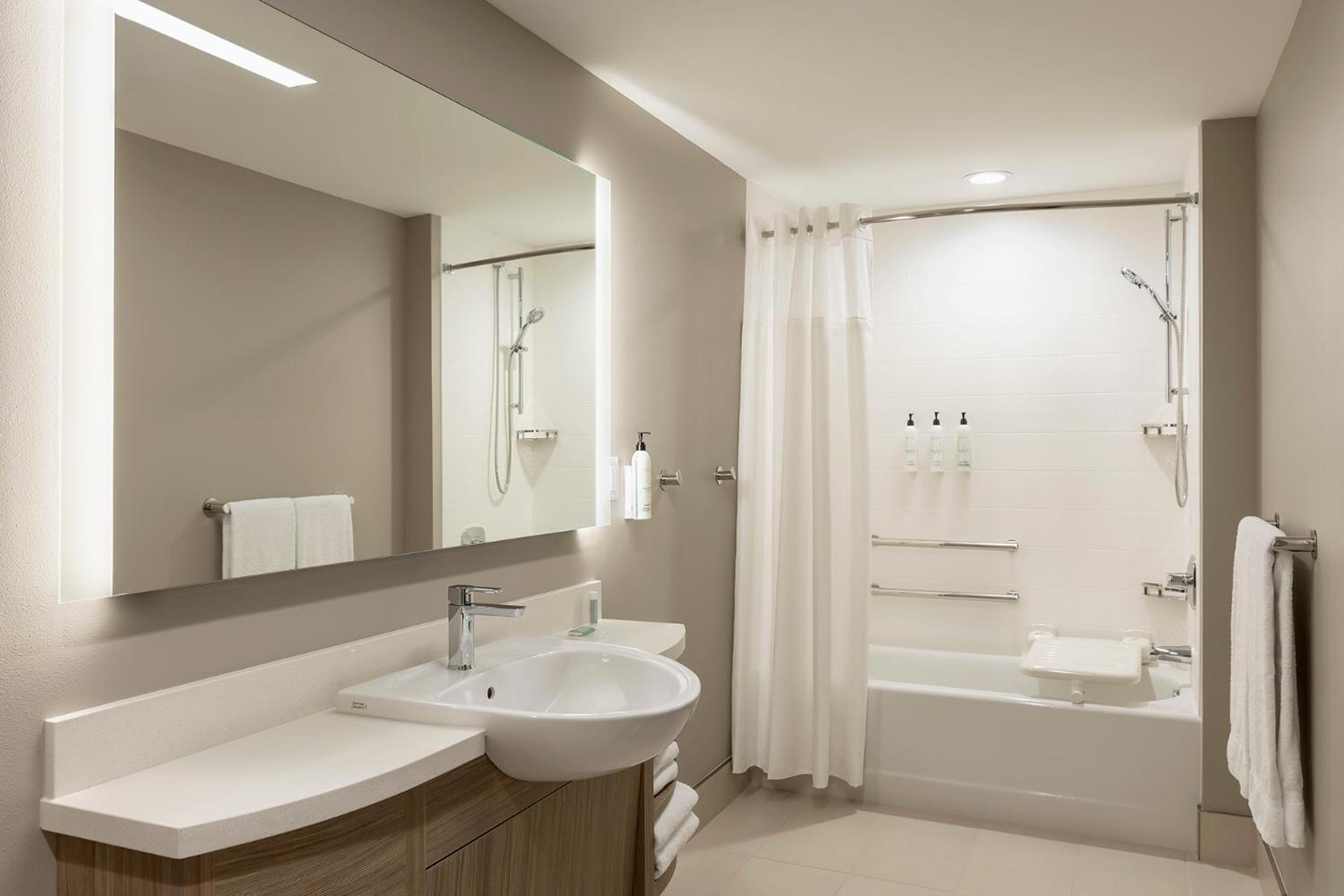 Springhill Suites By Marriott Fargo Habitación foto