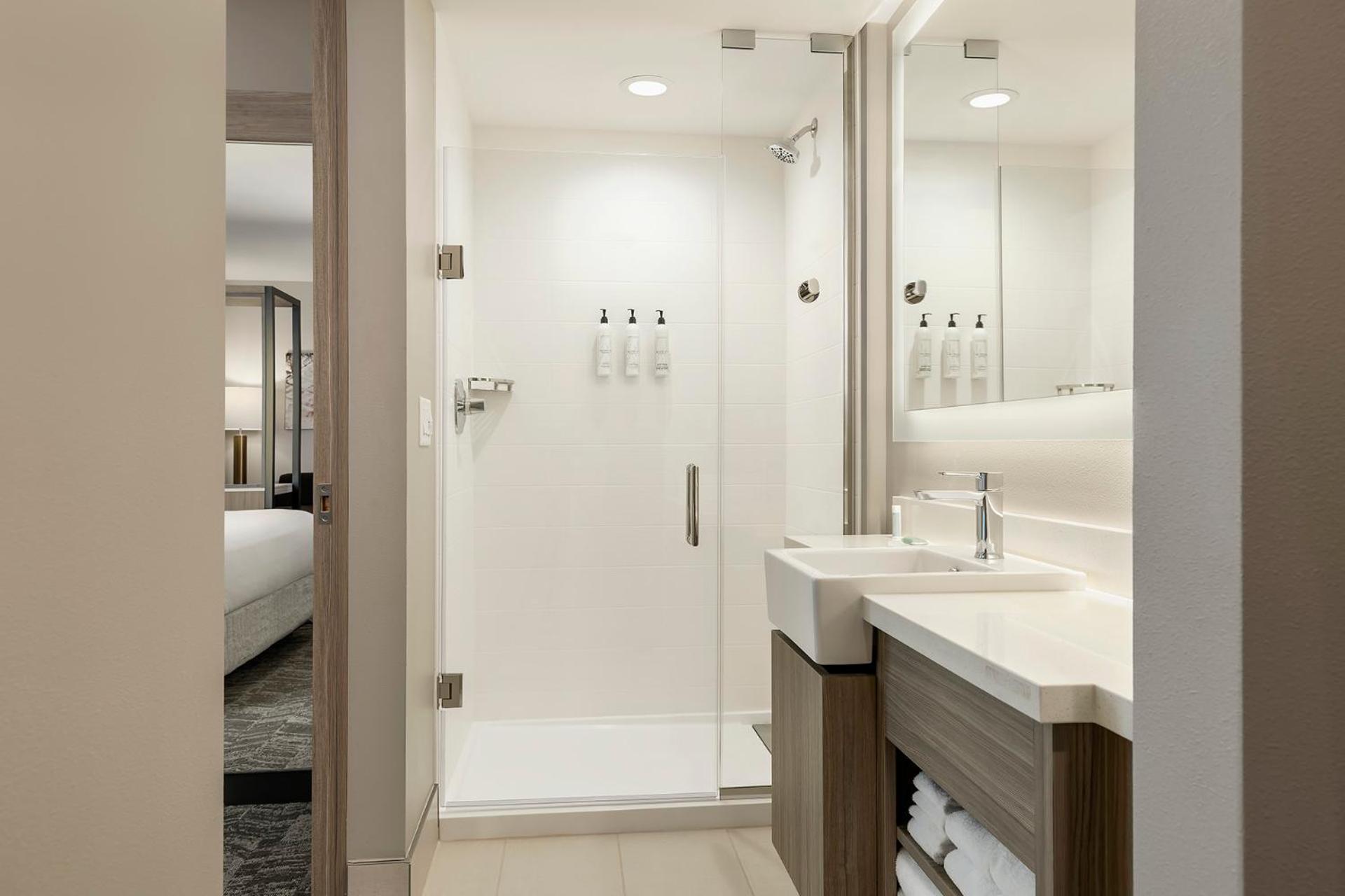 Springhill Suites By Marriott Fargo Habitación foto